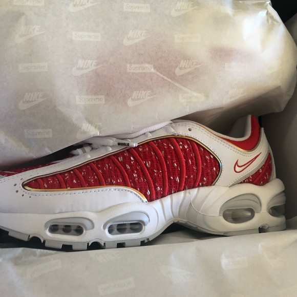 Supreme Other - Supreme x Nike Air Max Tailwind
